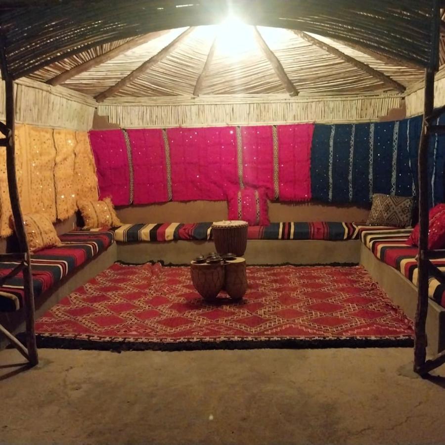 Riad Hassi Labied Мерзуга Экстерьер фото